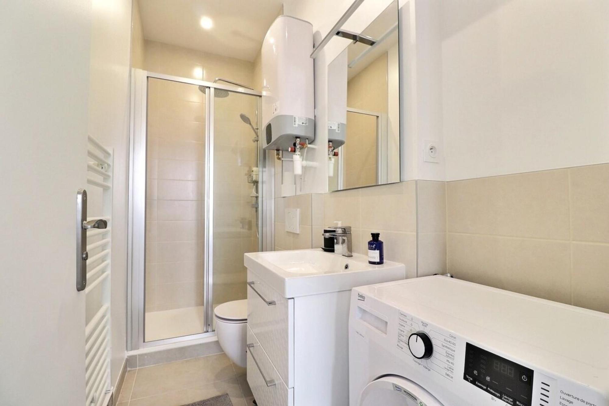 Apartamento Le Charpennes - Beautiful T1 - Villeurbanne